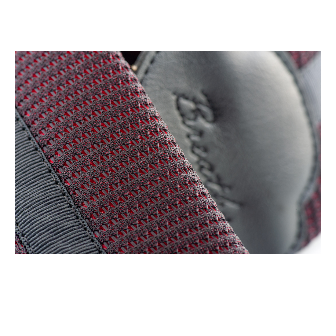 Right On Straps GROOVE Breathe 80 Red Guitar Strap